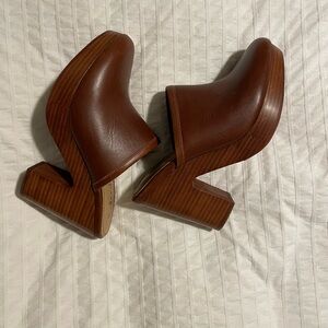 Splendid Platform Mules